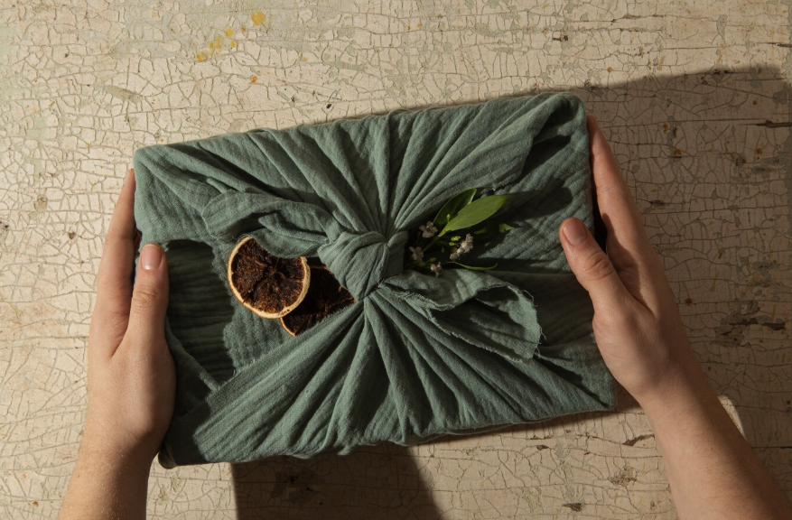 Cartes cadeaux : la solution stratégique pour un Noël d'entreprise réussi en 2025